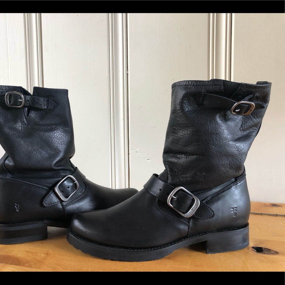Frye Veronica Short Boots